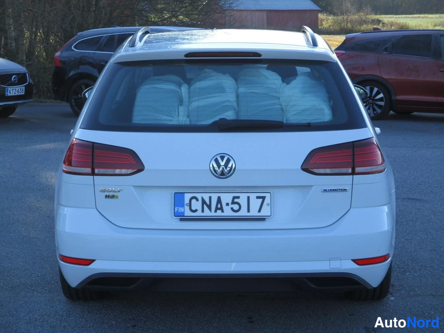 Valkoinen Volkswagen Golf Variant 2019, takaa, kuva 8