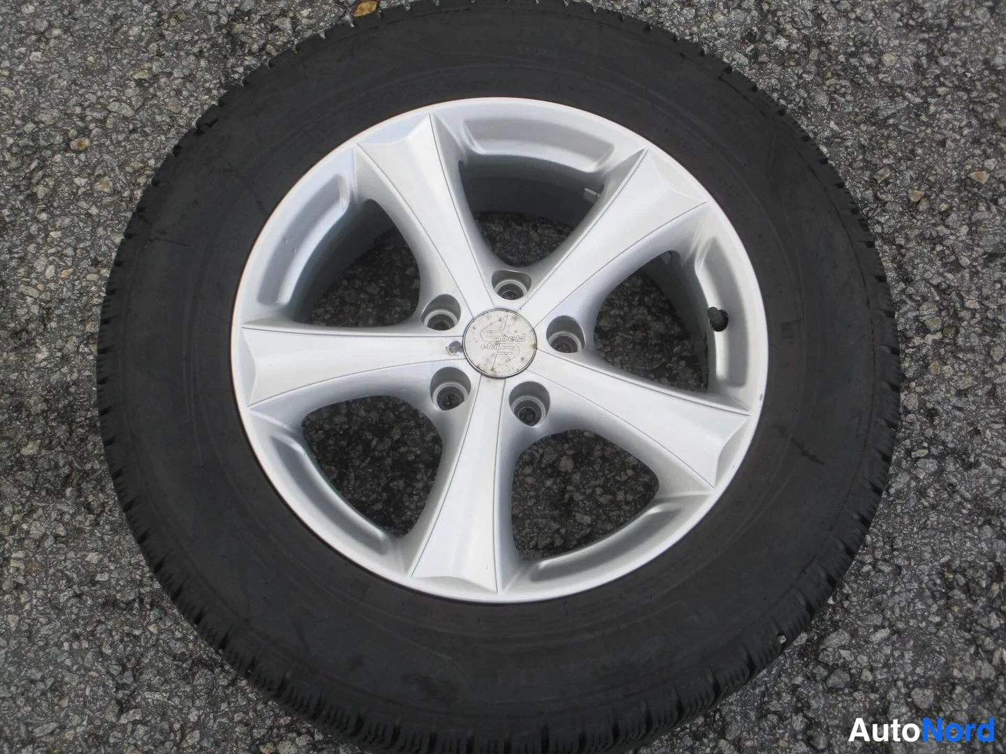 Ruskea Volkswagen Tiguan 2013, yksityiskohta, kuva 19