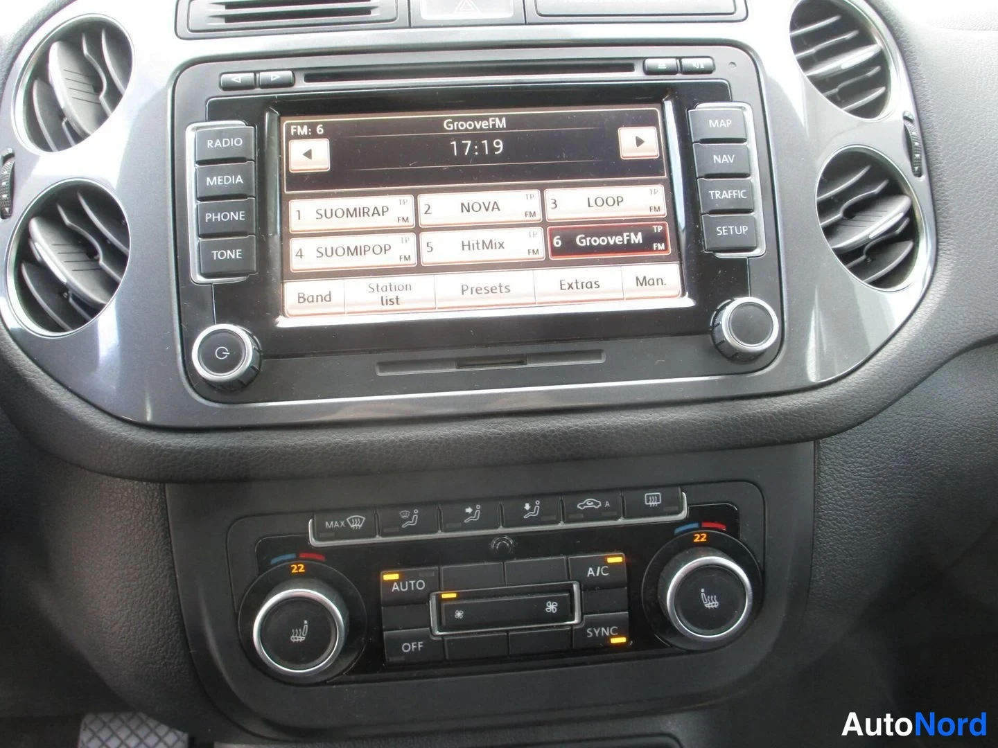 Musta Volkswagen Tiguan 2013, yksityiskohta, kuva 19