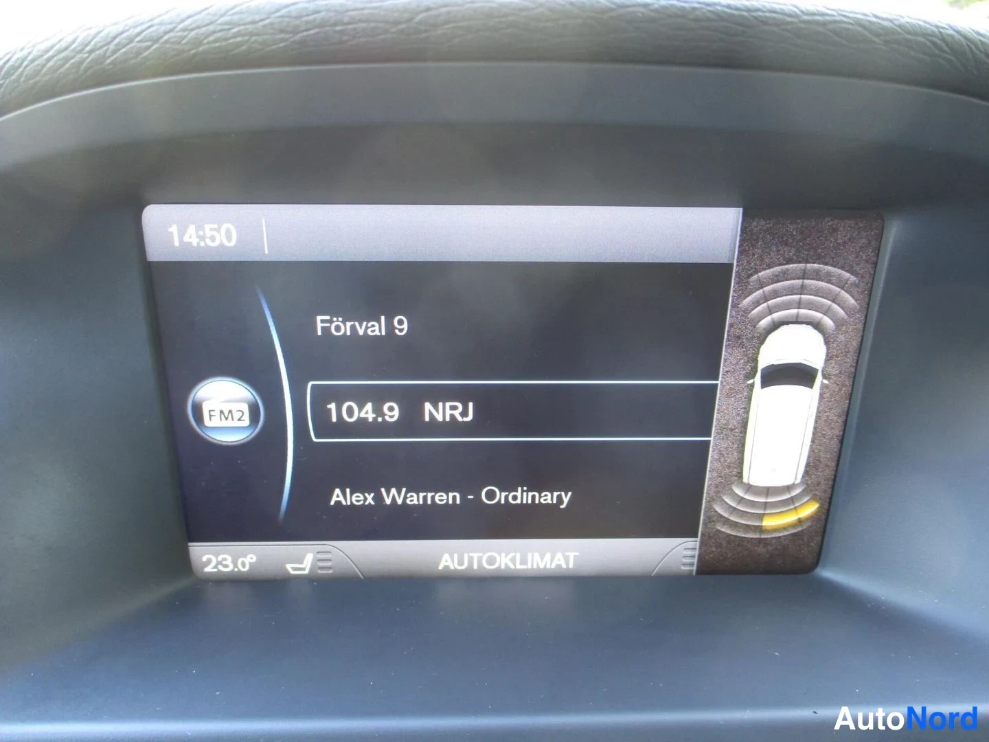 Ruskea Volvo XC70 2014, yksityiskohta, kuva 20