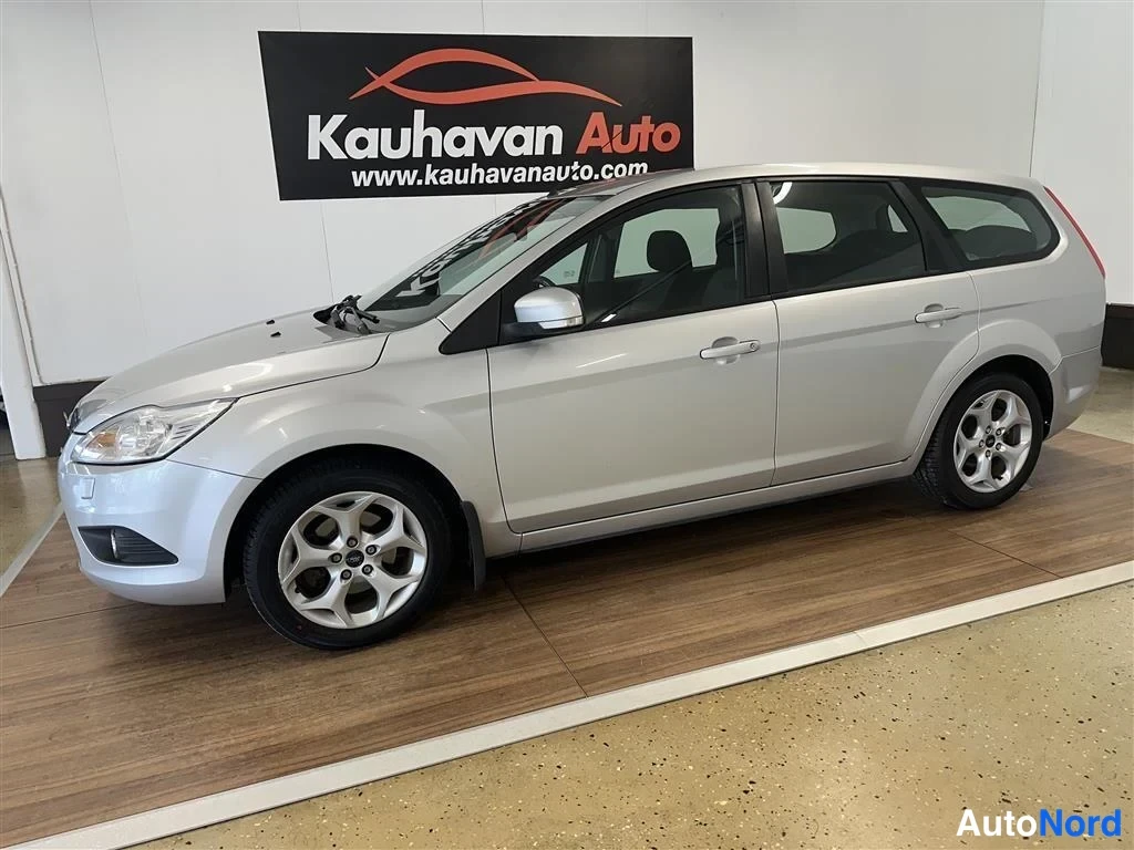 Ford Focus 1,6 Trend Design 2011
