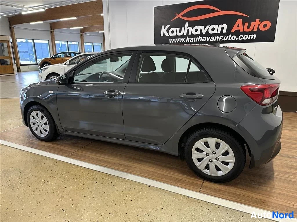Harmaa Kia Rio 2021, takaviisto, kuva 3