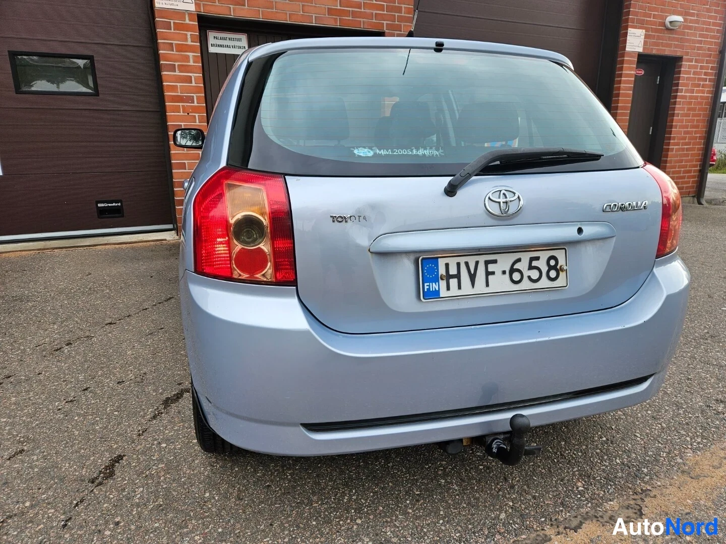 Sininen Toyota Corolla 2005, takaviisto, kuva 7