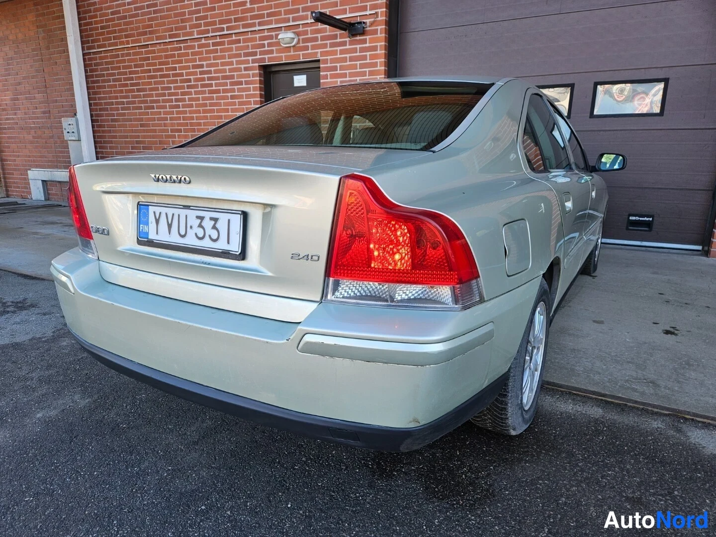 Beige Volvo S60 2005, takaviisto, kuva 6