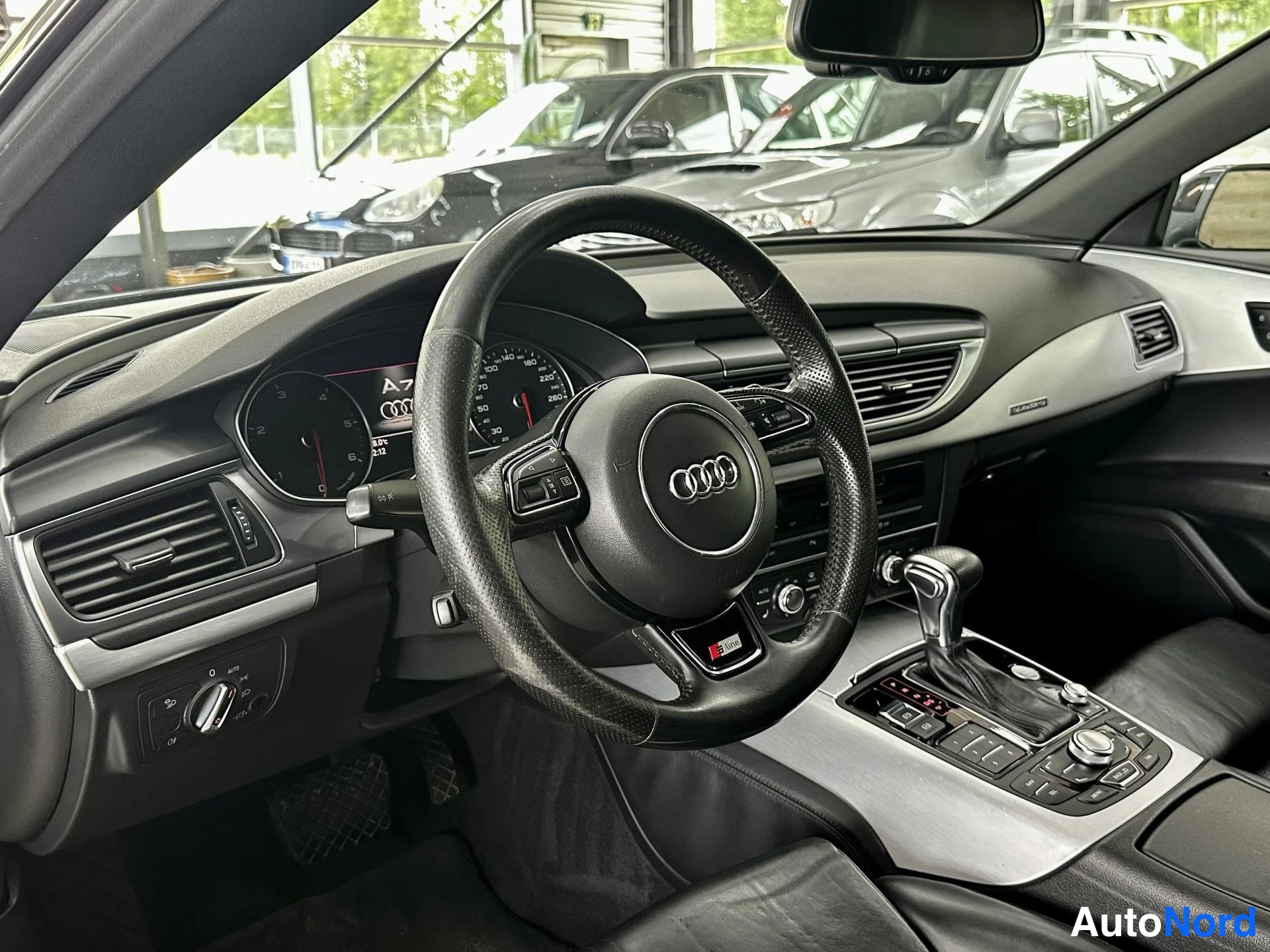 Harmaa Audi A7 2012, kuva 9