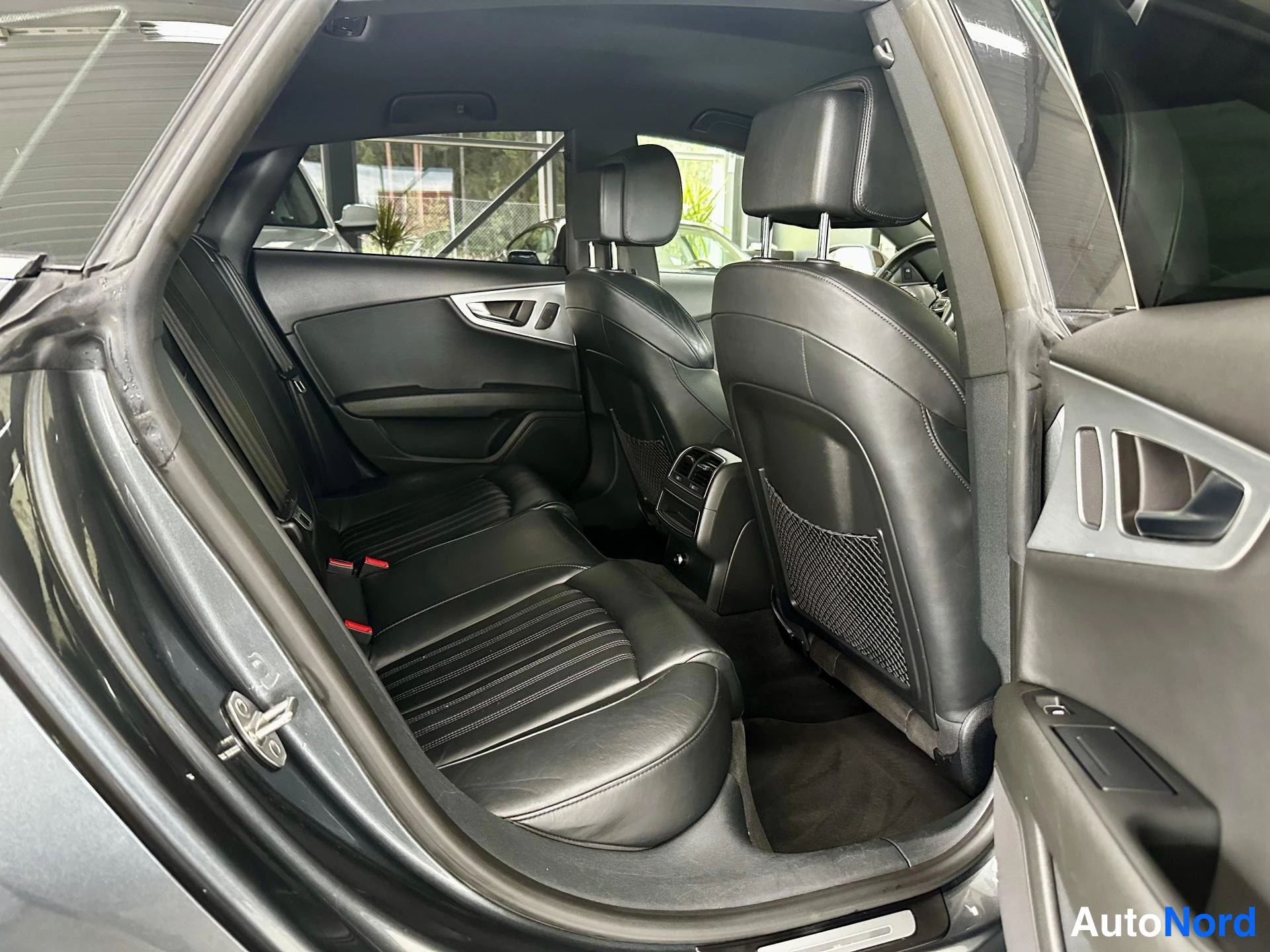 Harmaa Audi A7 2012, kuva 14