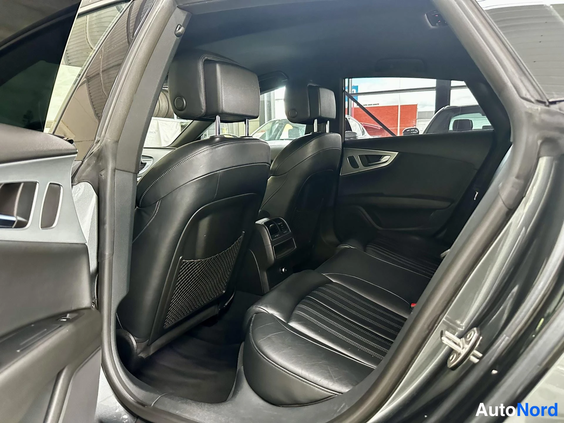 Harmaa Audi A7 2012, kuva 15