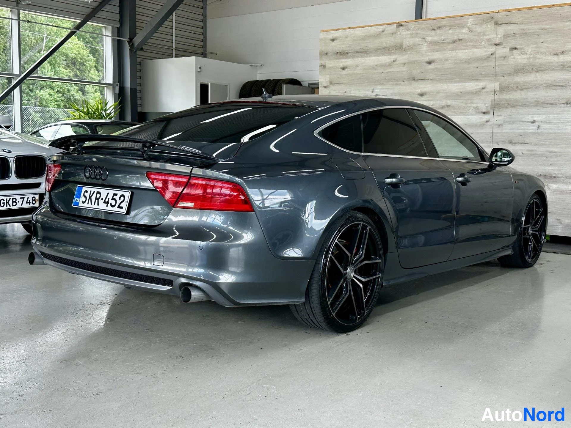 Harmaa Audi A7 2012, kuva 6