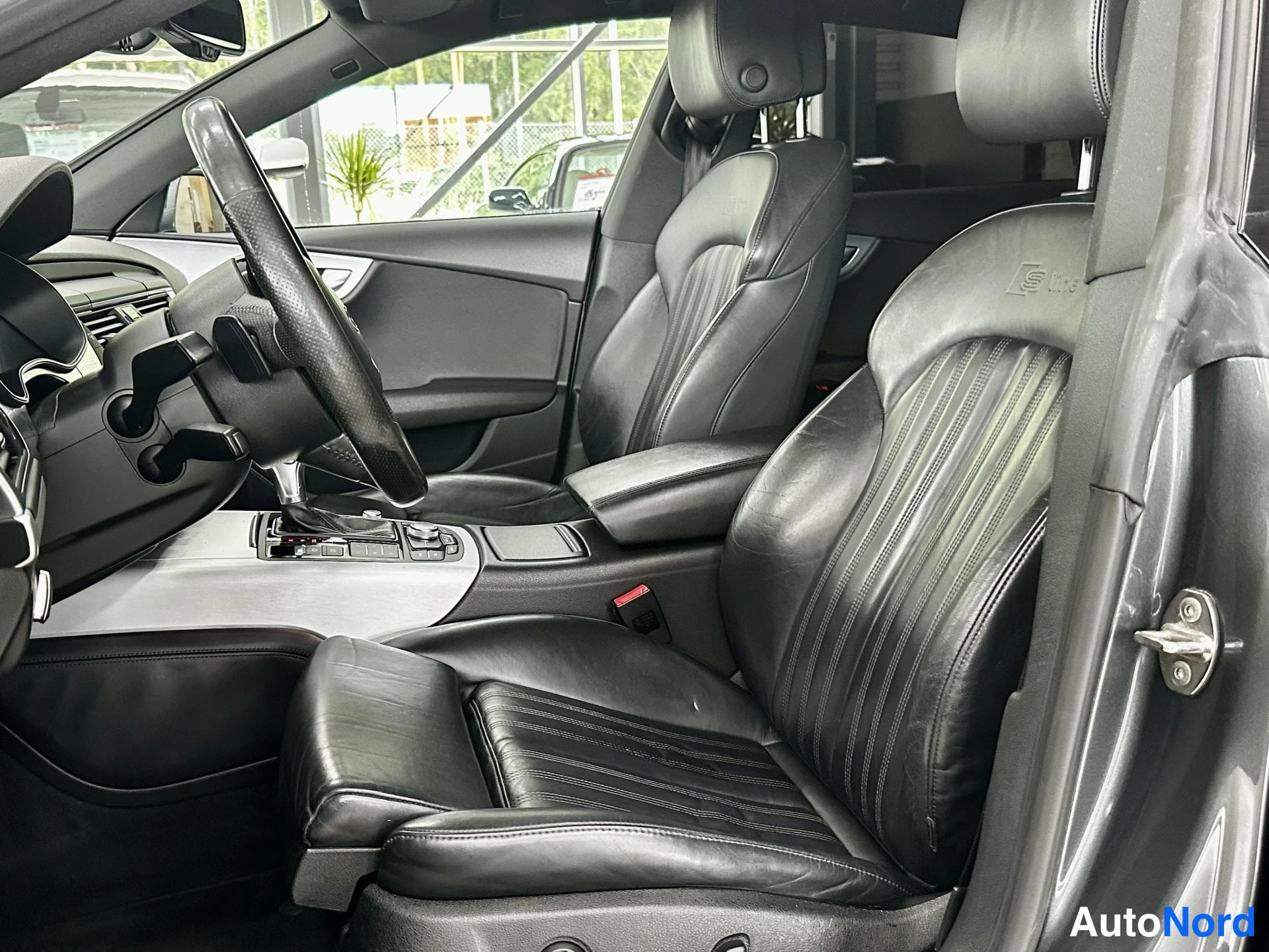 Harmaa Audi A7 2012, kuva 11