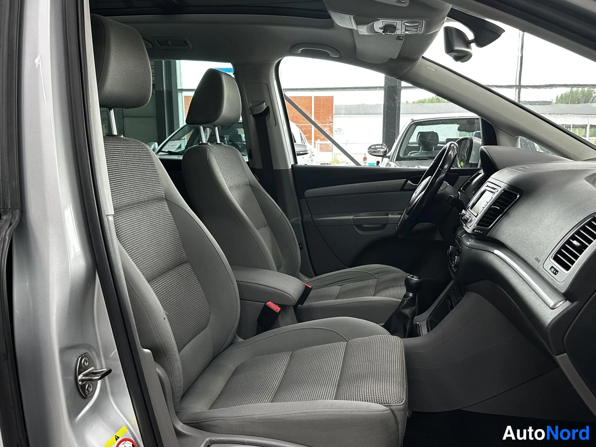 Hopea Volkswagen Sharan 2011, kuva 10