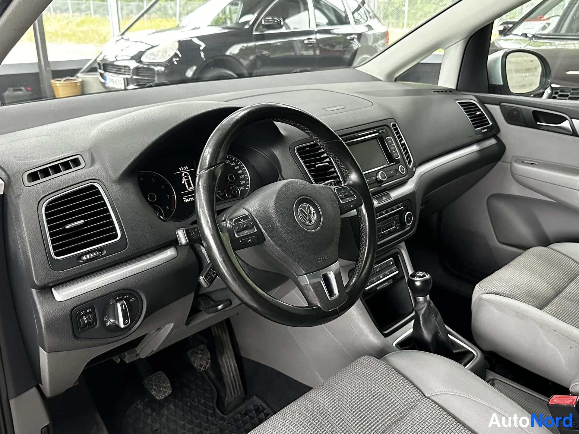 Hopea Volkswagen Sharan 2011, kuva 7
