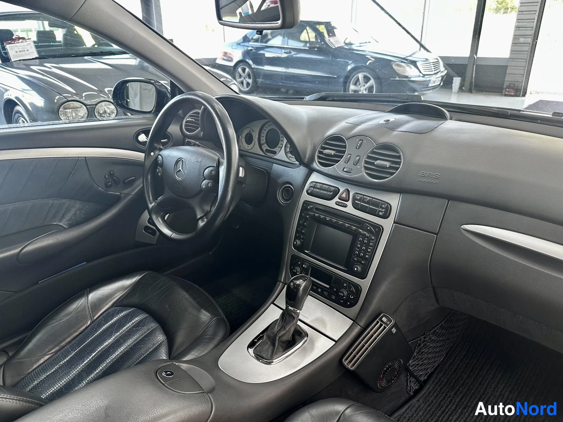 Musta Mercedes-Benz CLK 55 2004, kuva 10