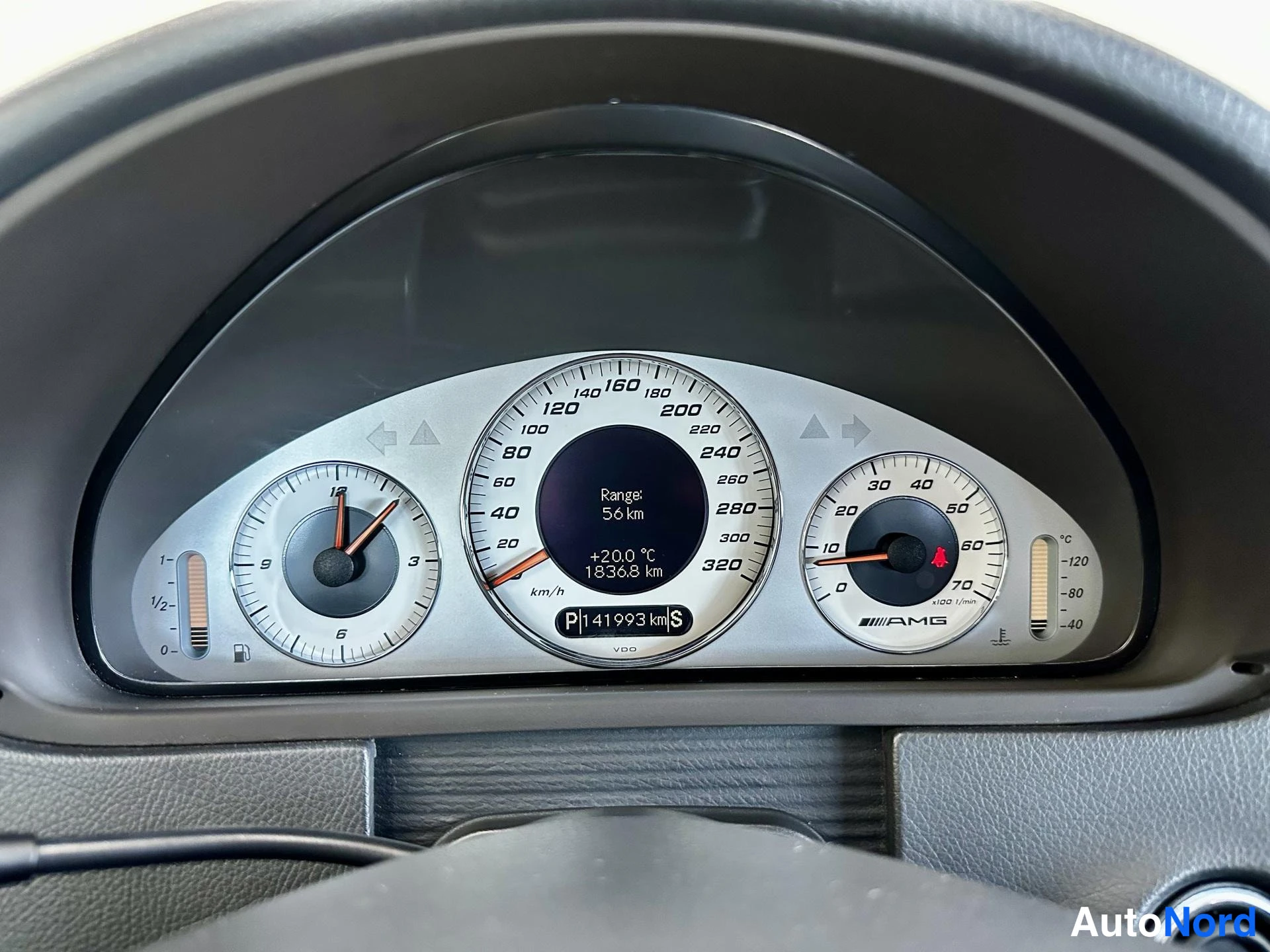Musta Mercedes-Benz CLK 55 2004, kuva 24