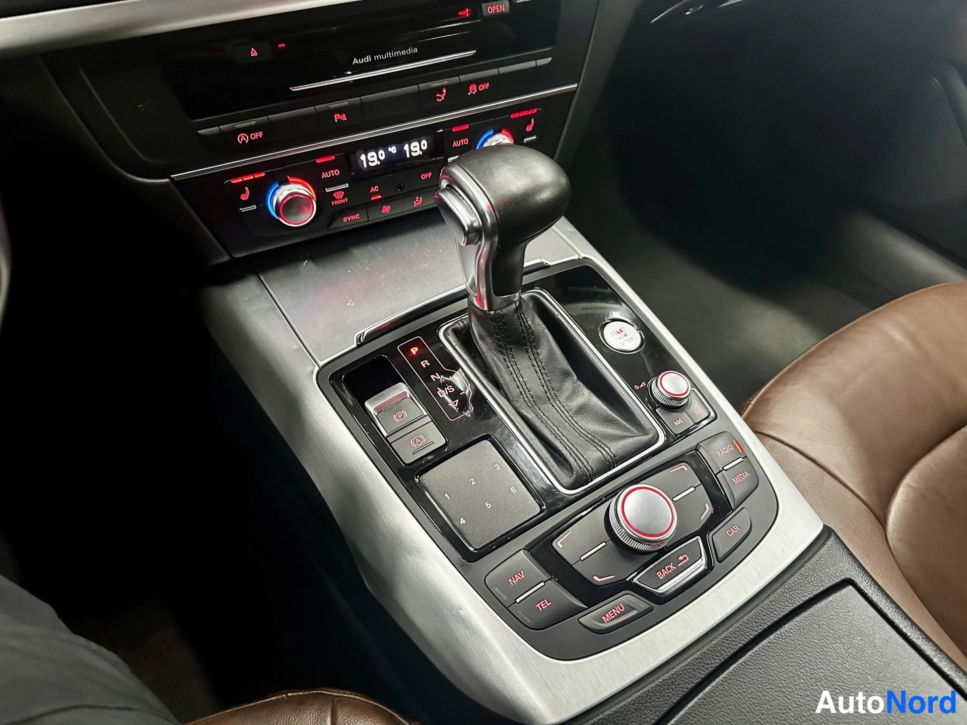 Musta Audi A7 Sportback 2011, kuva 17