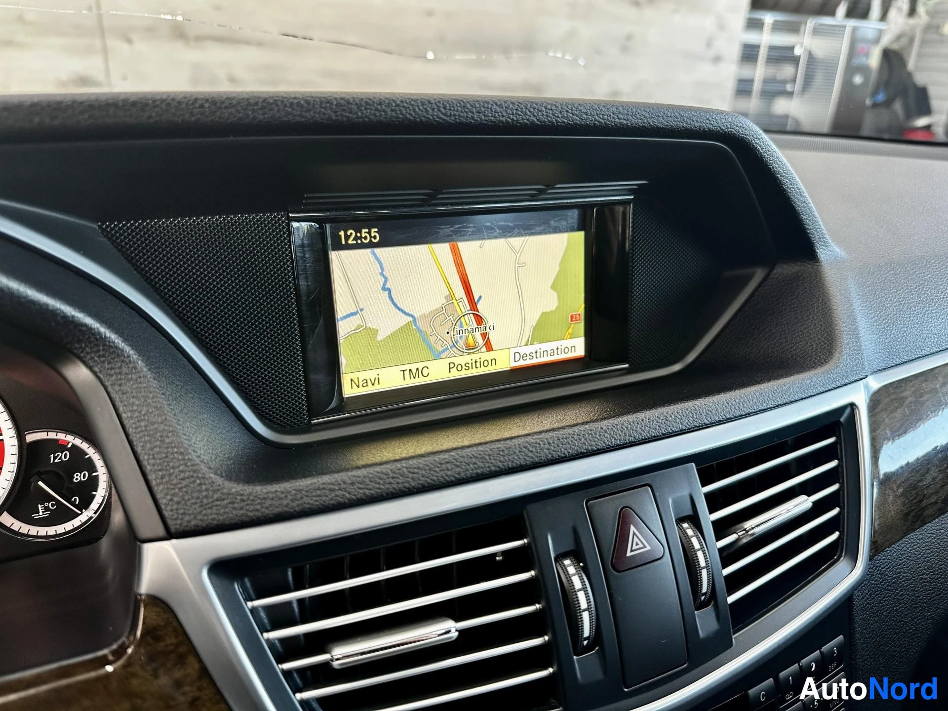 Harmaa Mercedes-Benz E 350 CDI 4MATIC 2011, kuva 16