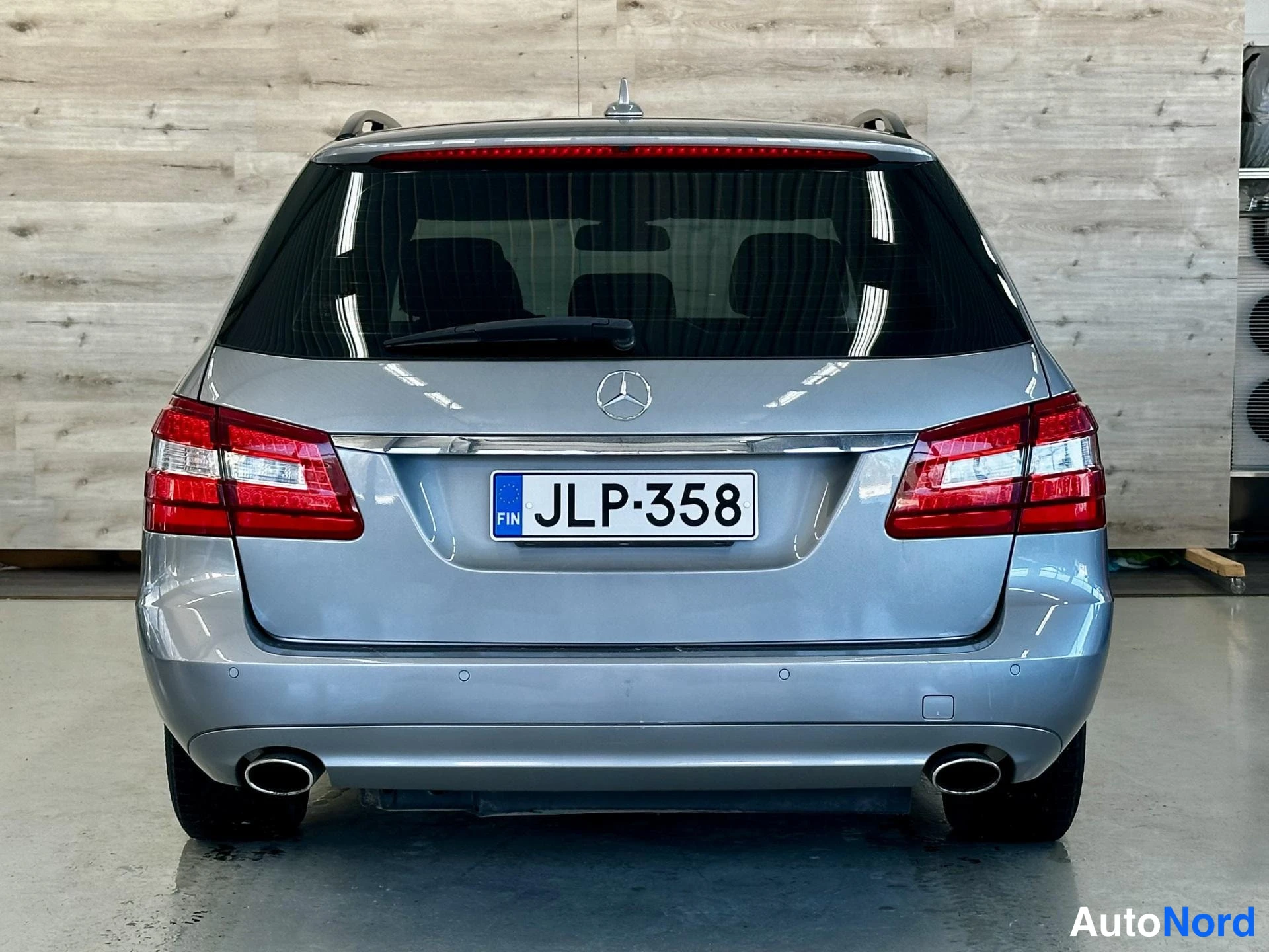 Harmaa Mercedes-Benz E 350 CDI 4MATIC 2011, kuva 7