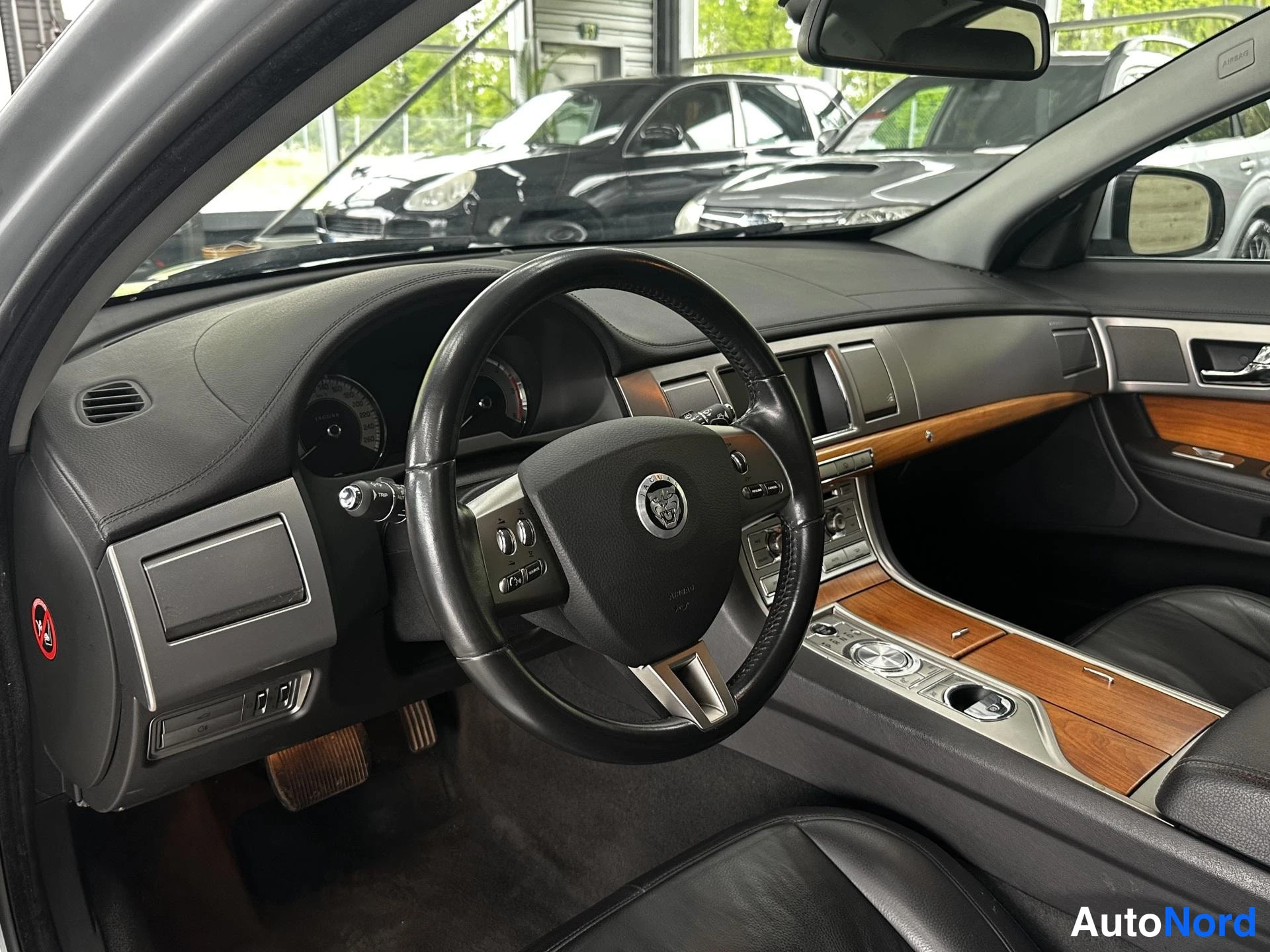 Hopea Jaguar XF 2011, kuva 10