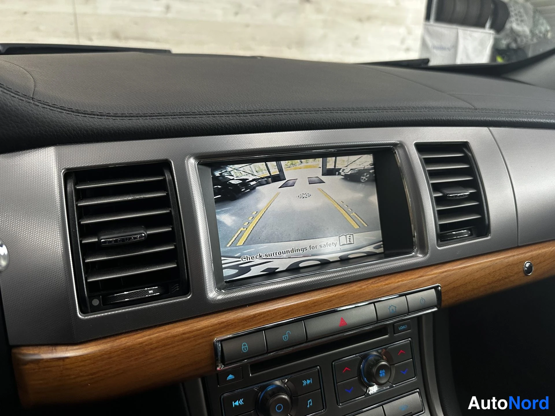 Hopea Jaguar XF 2011, kuva 12