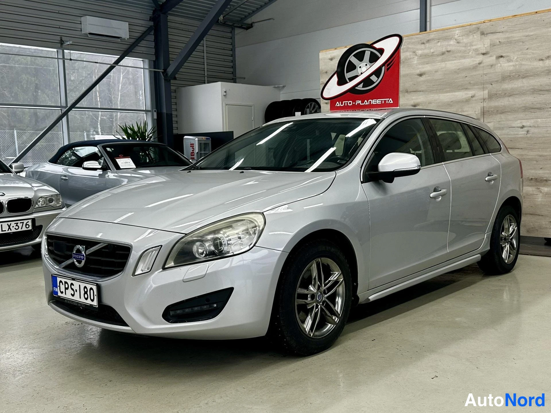 Volvo V60 D4 Summum 2013