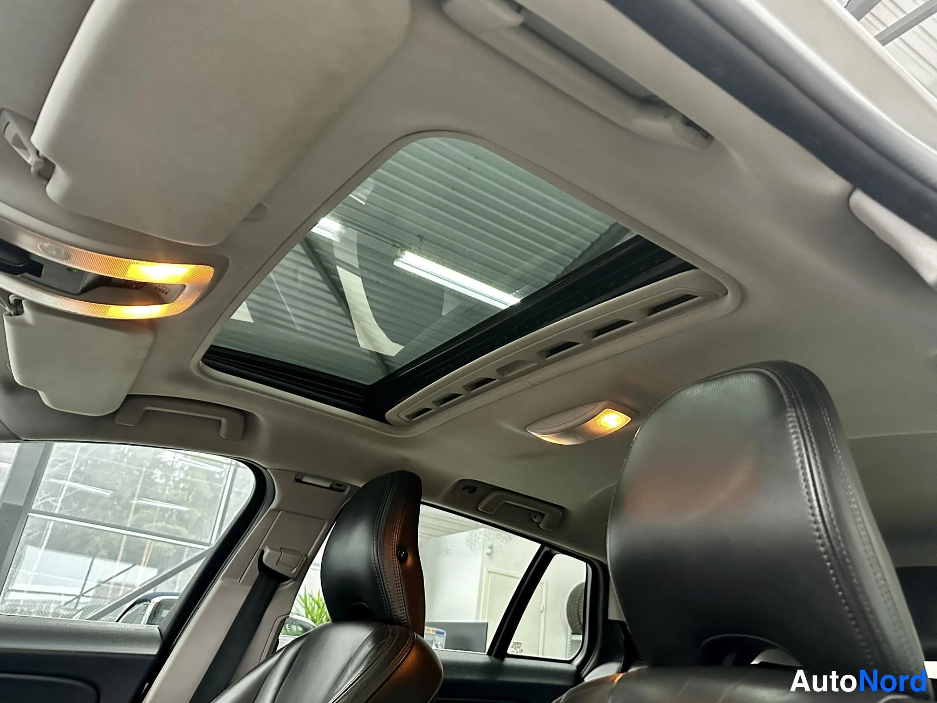 Harmaa Volvo V60 2013, kuva 16
