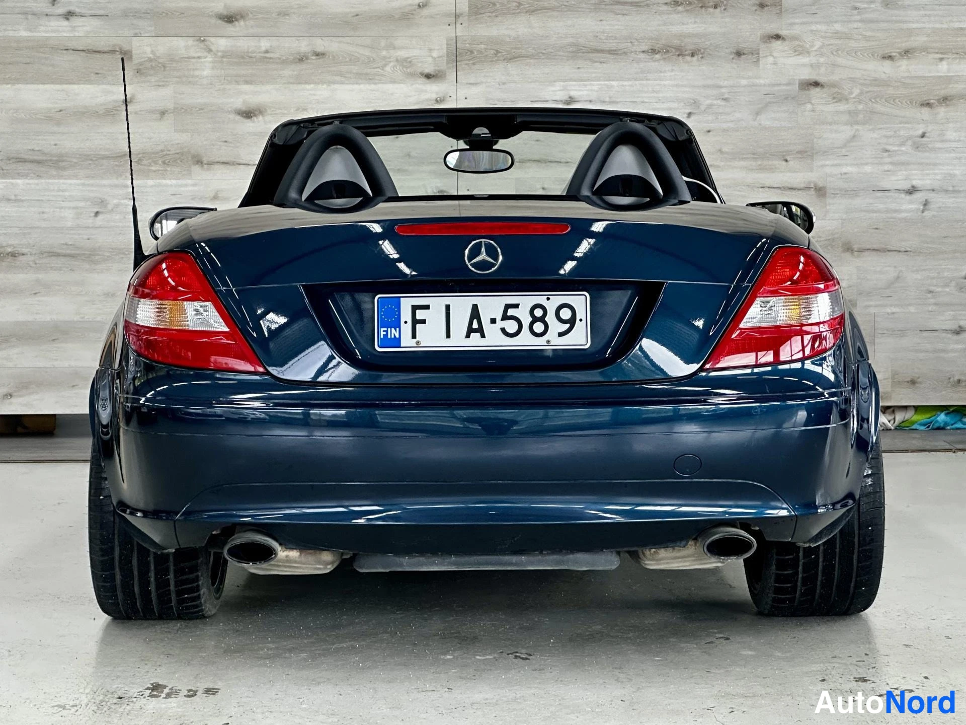 Sininen Mercedes-Benz SLK 200 2005, kuva 7