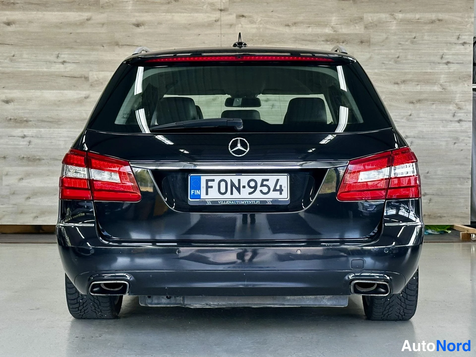 Musta Mercedes-Benz E 350 CDI 4MATIC 2010, kuva 7