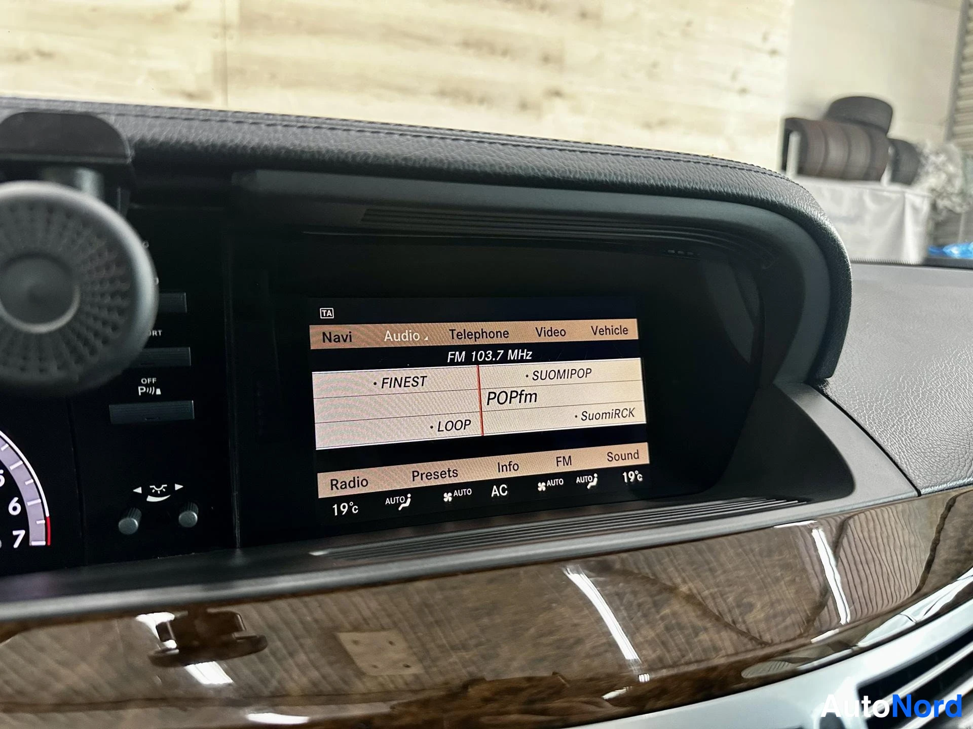 Musta Mercedes-Benz S 350 2010, kuva 21