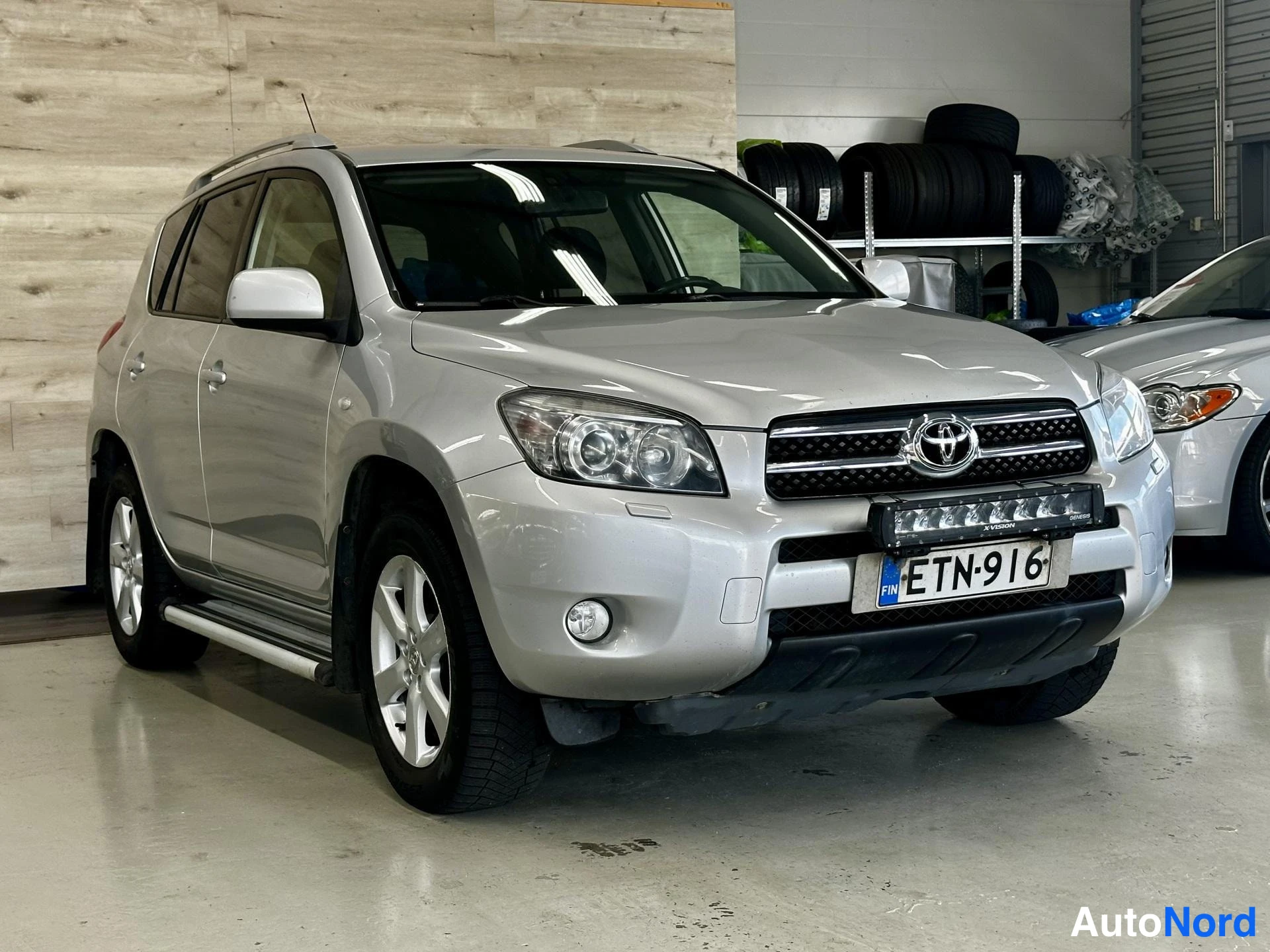 Hopea Toyota RAV4 2007, kuva 3