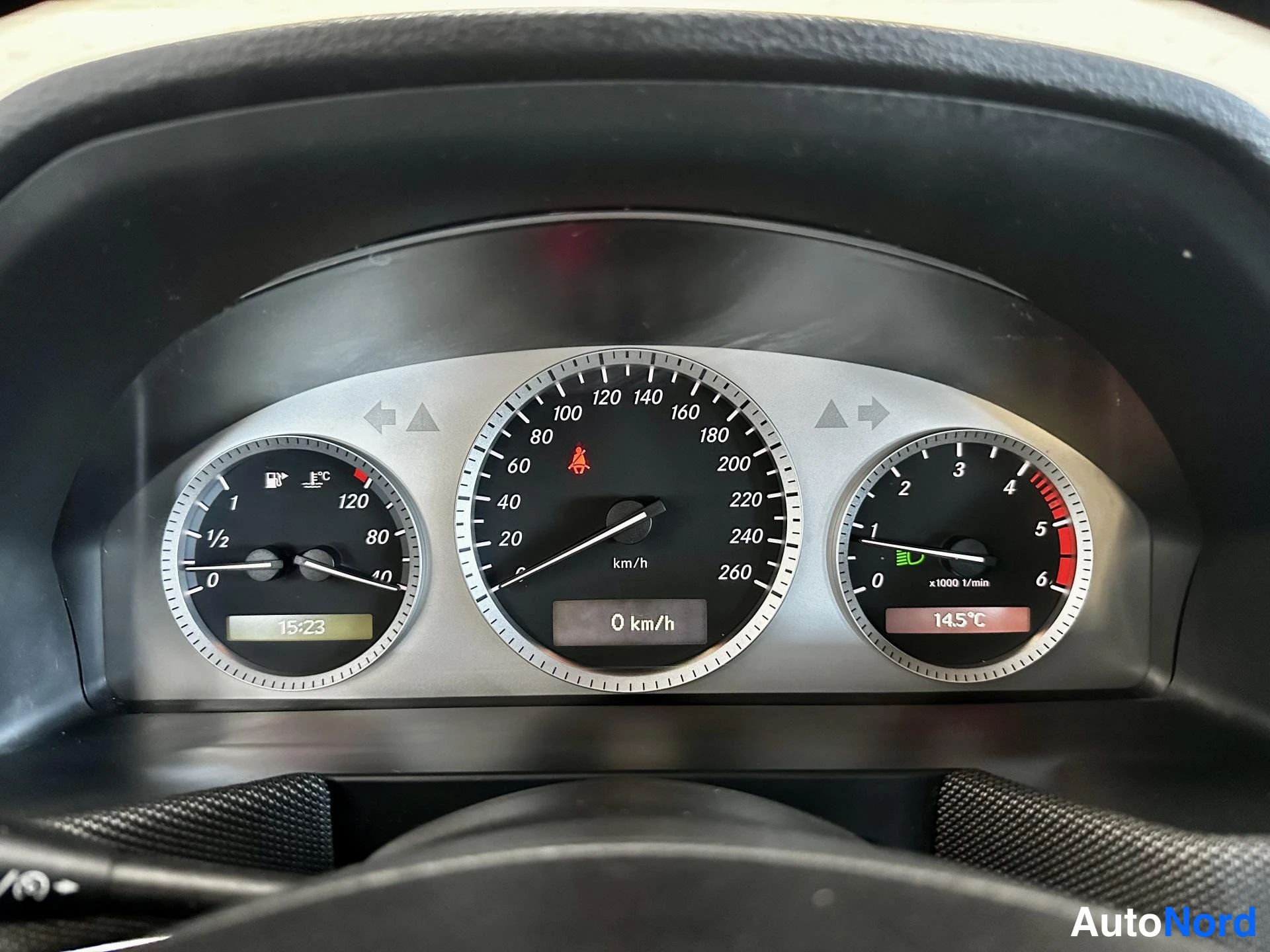 Musta Mercedes-Benz GLK 220 CDI 2010, kuva 15
