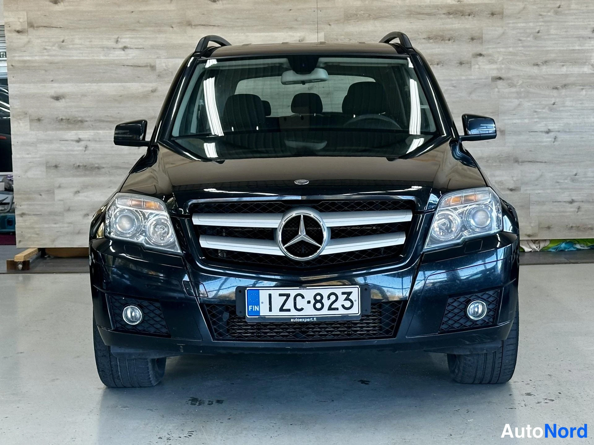 Musta Mercedes-Benz GLK 220 CDI 2010, kuva 4