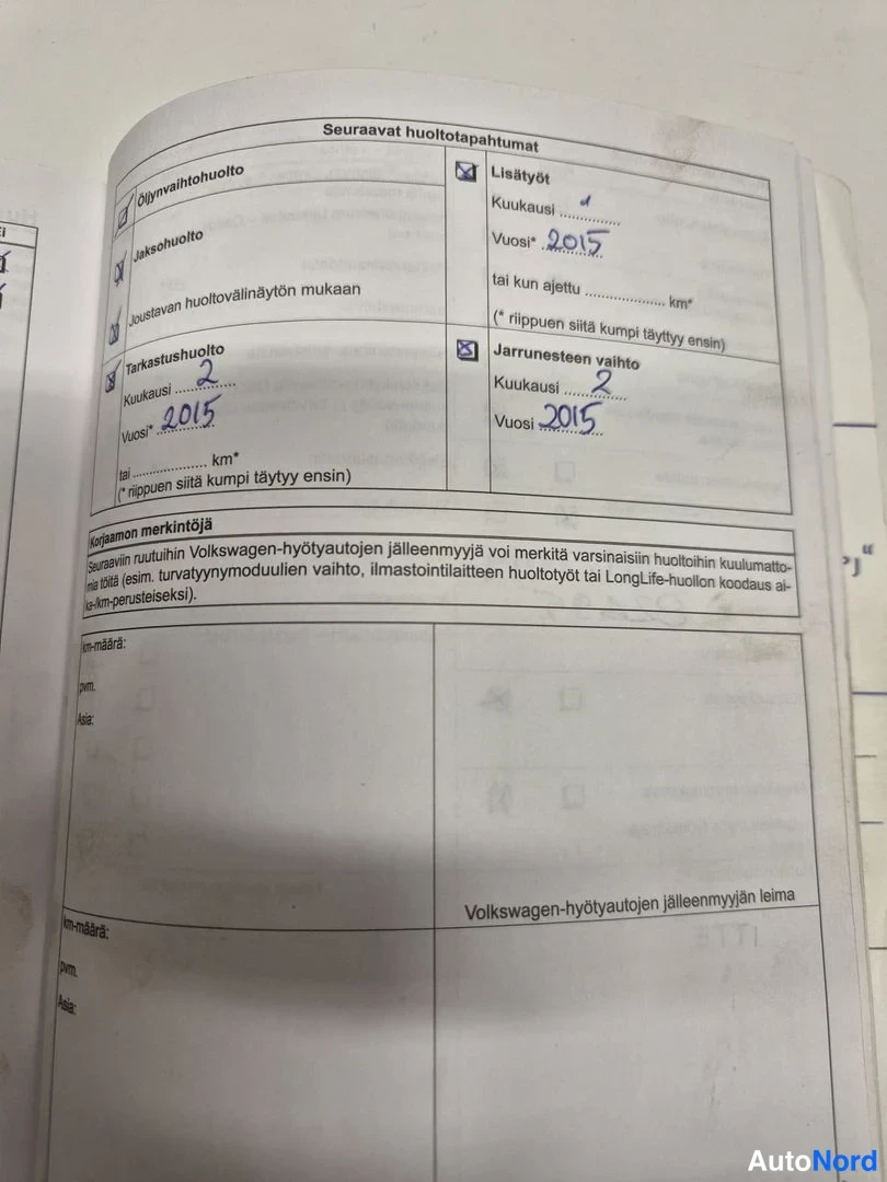 Punainen Volkswagen Transporter 2012, asiakirja, kuva 12