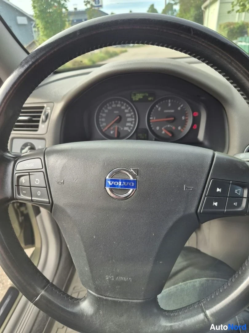Vihreä Volvo S40 2009, kuva 21