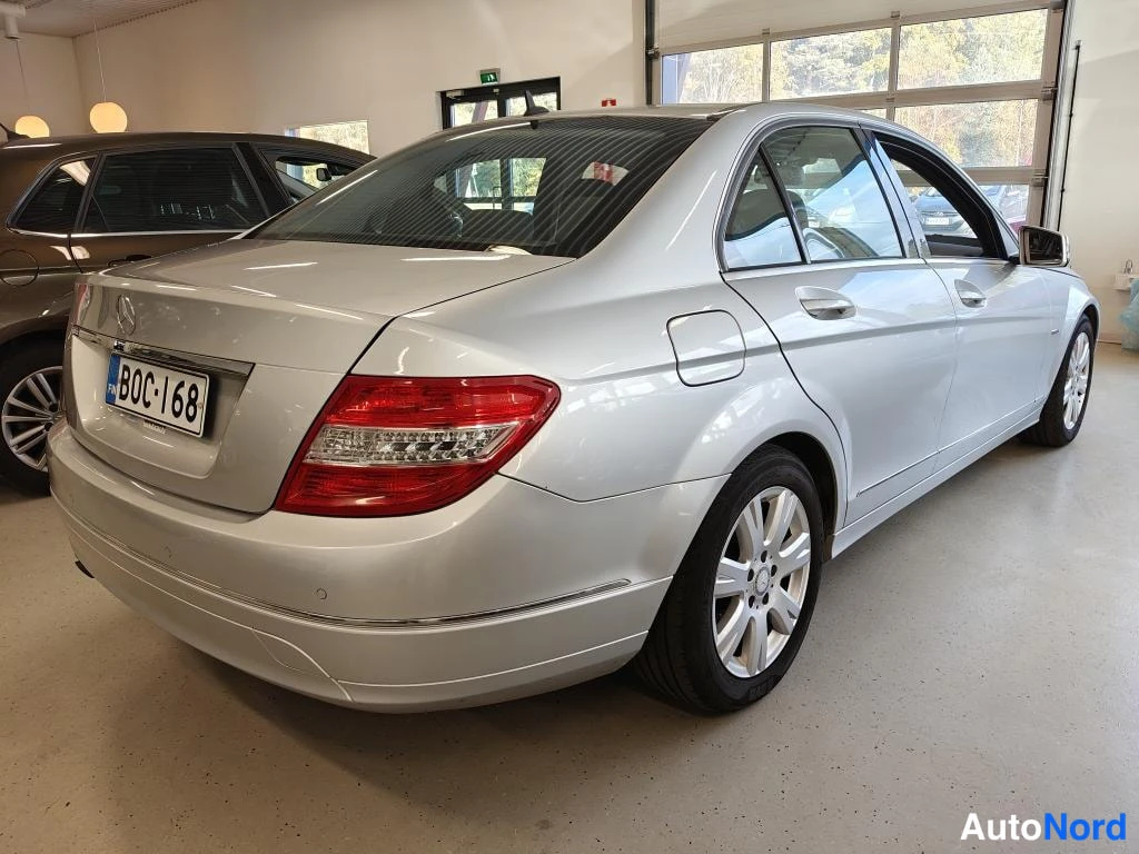 Hopea Mercedes-Benz C 2010, takaviisto, kuva 3