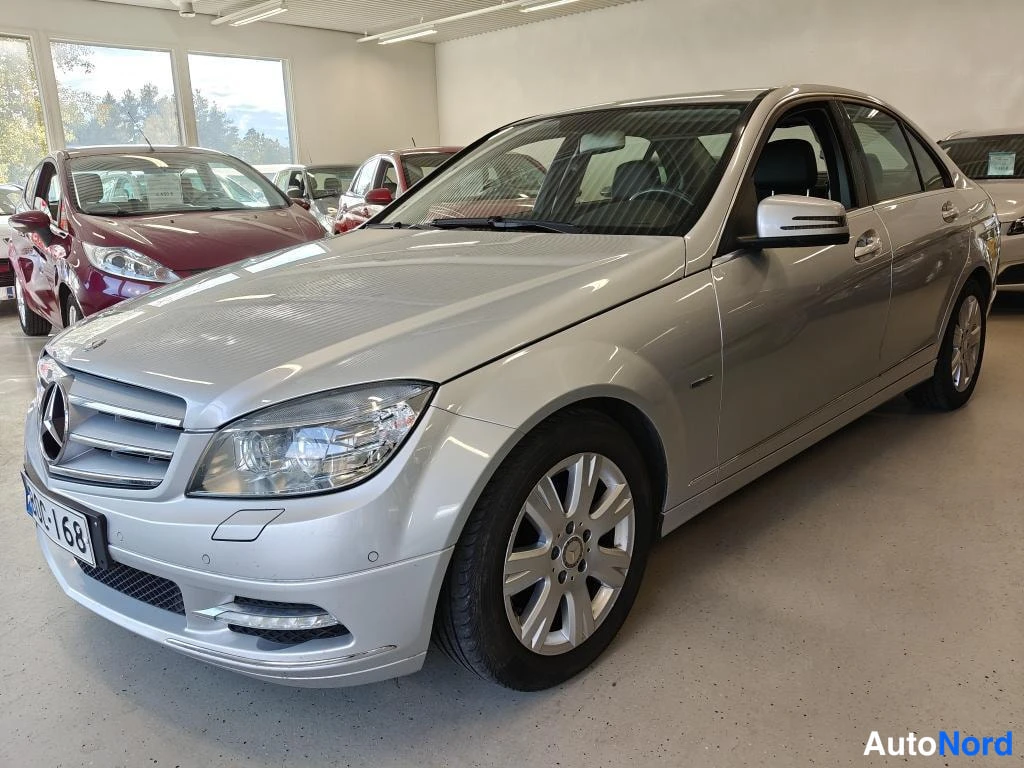 Mercedes-Benz C 2010