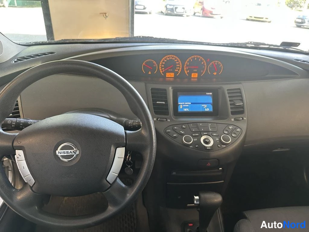 Sininen Nissan Primera 2005, kuva 5