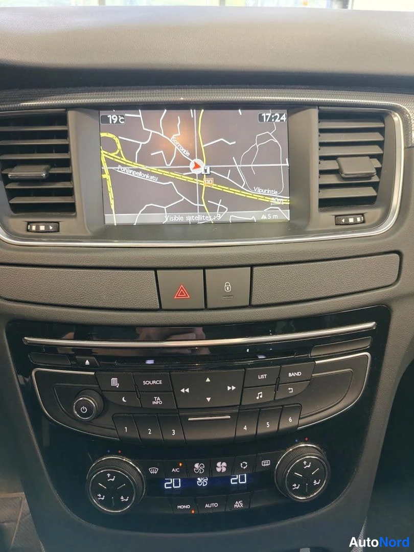 Musta Peugeot 508 2014, yksityiskohta, kuva 10