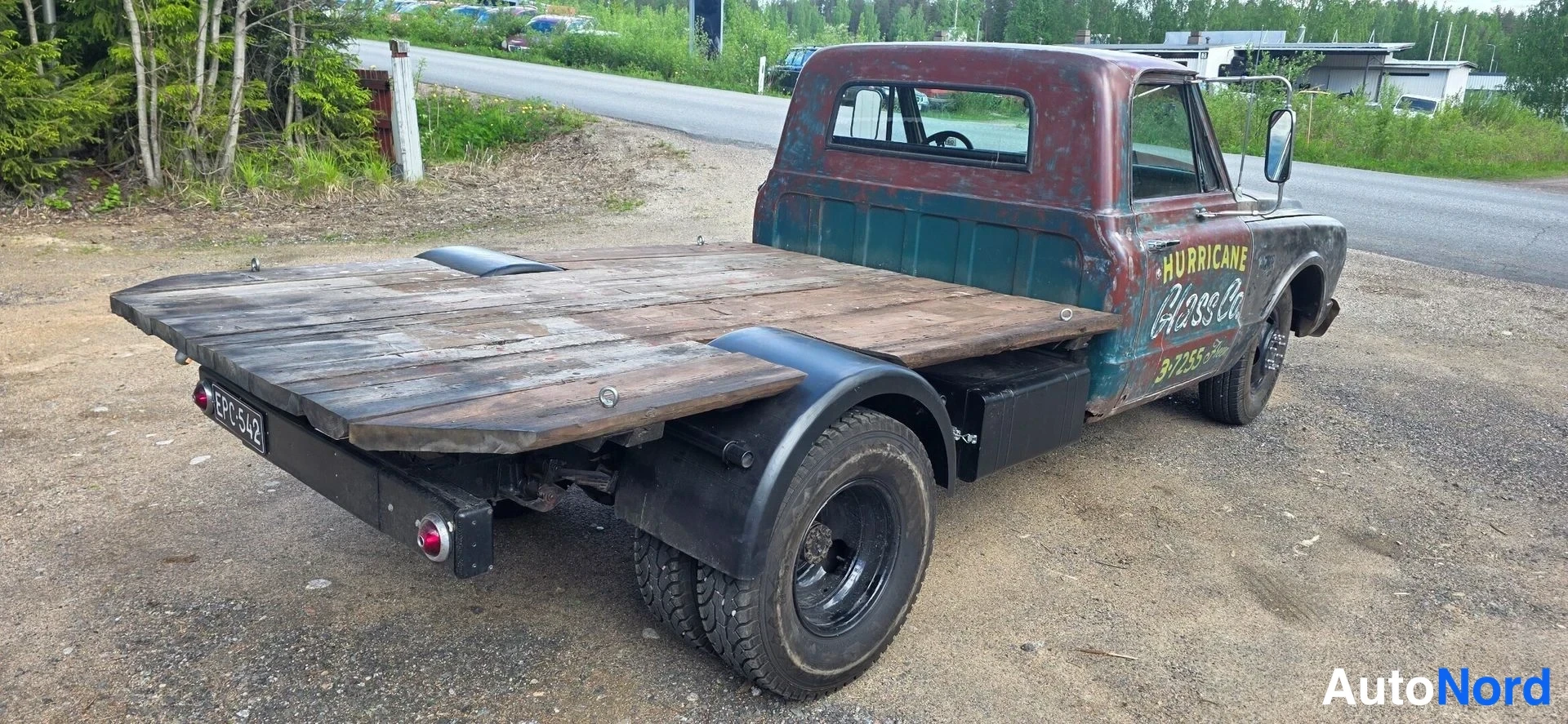 Ruskea Chevrolet C20 V8 1967, takaviisto, kuva 10