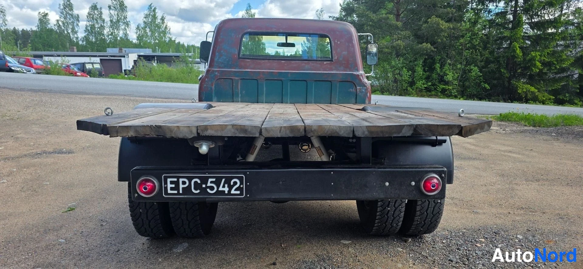 Ruskea Chevrolet C20 V8 1967, takaa, kuva 11