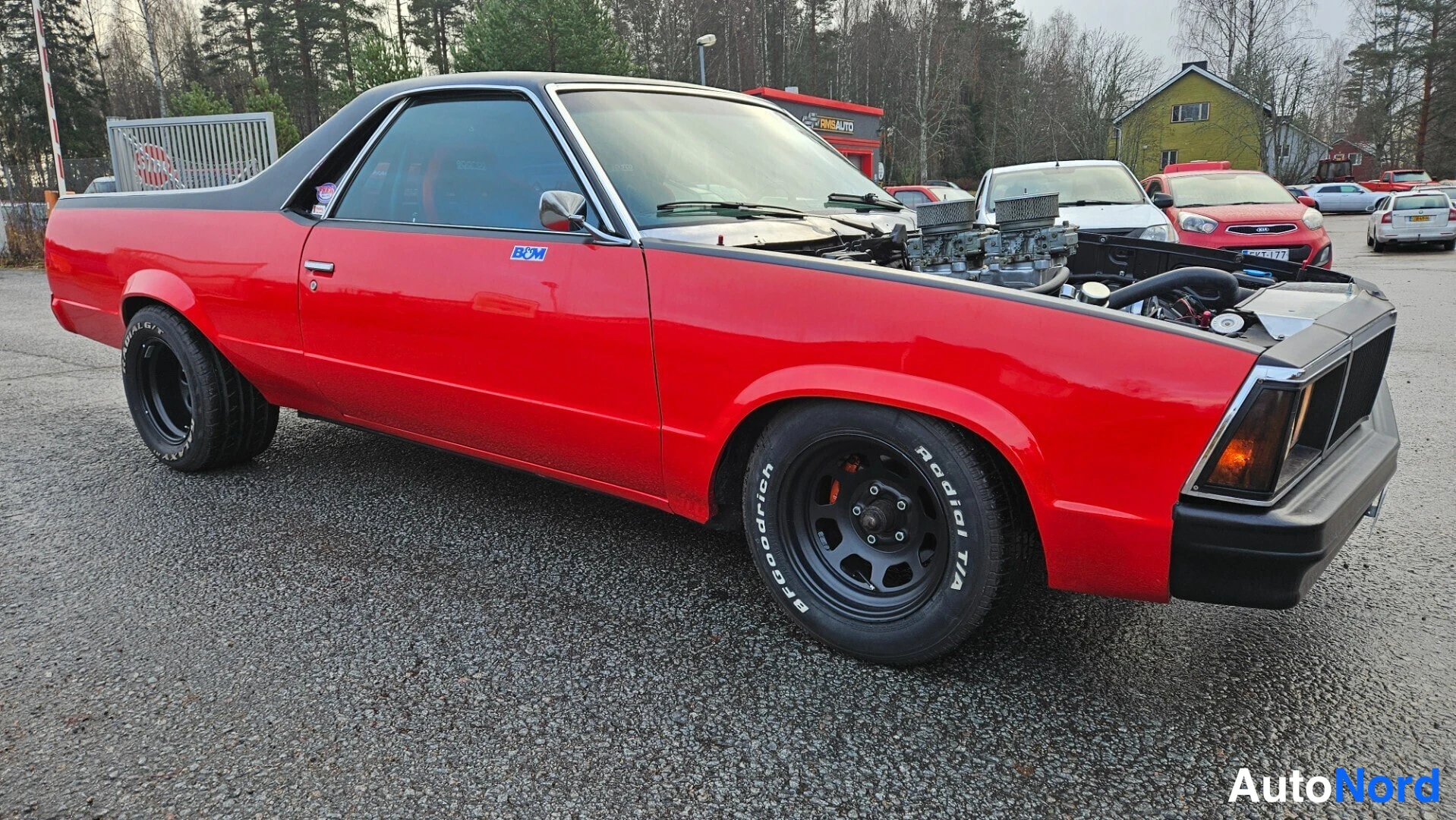 Punainen Chevrolet El Camino 1978, etuviisto, keula oikealle, kuva 4