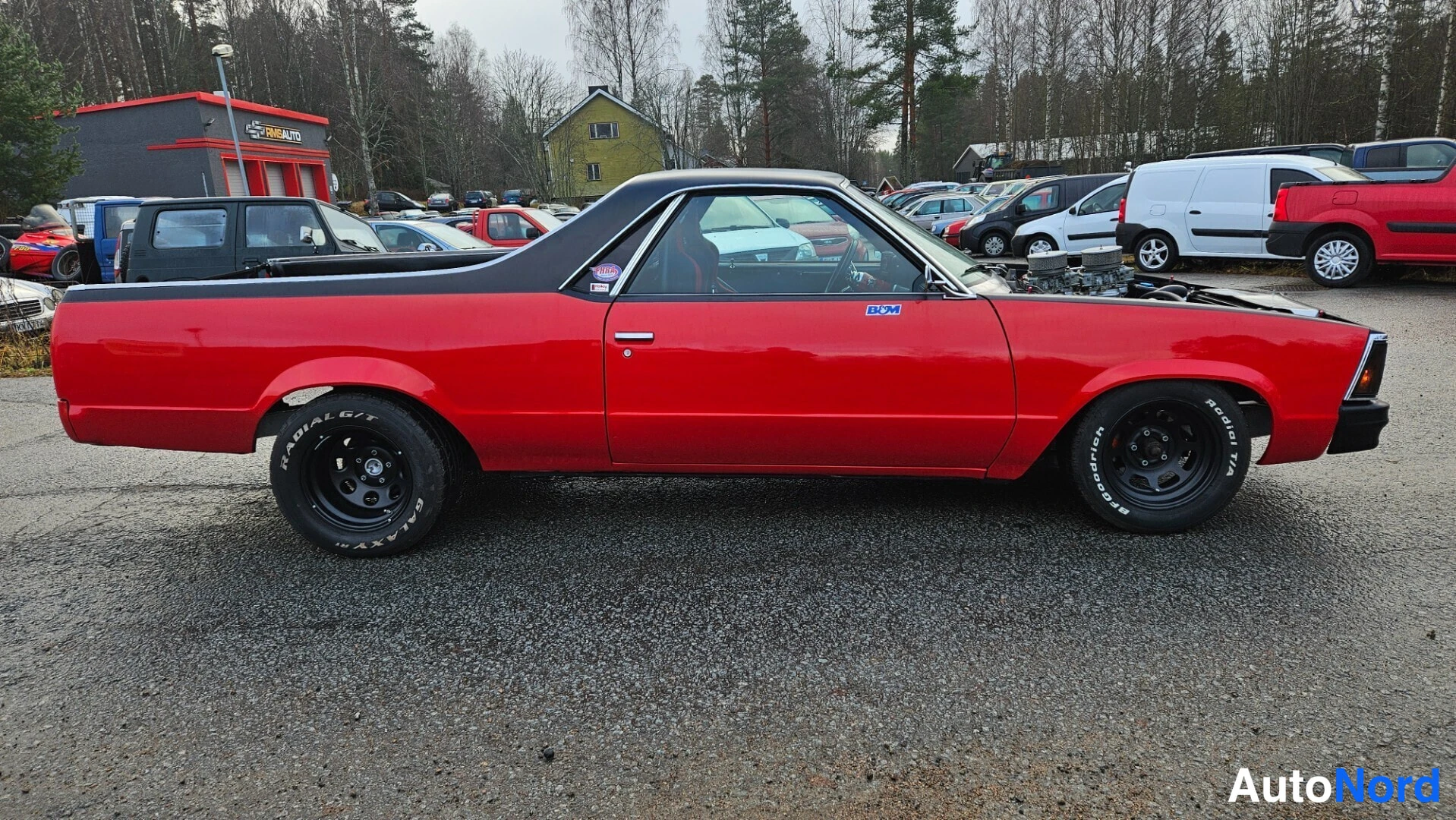 Punainen Chevrolet El Camino 1978, etuviisto, keula oikealle, kuva 6