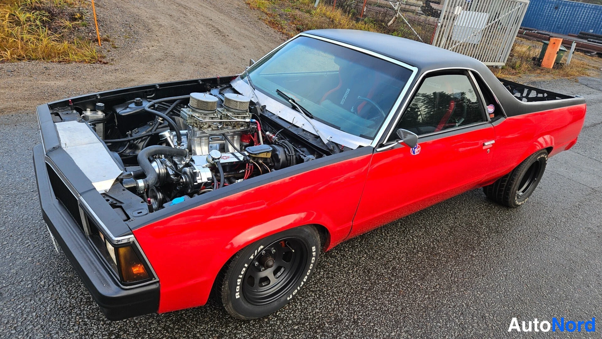 Punainen Chevrolet El Camino 1978, etuviisto, keula vasemmalle, kuva 3