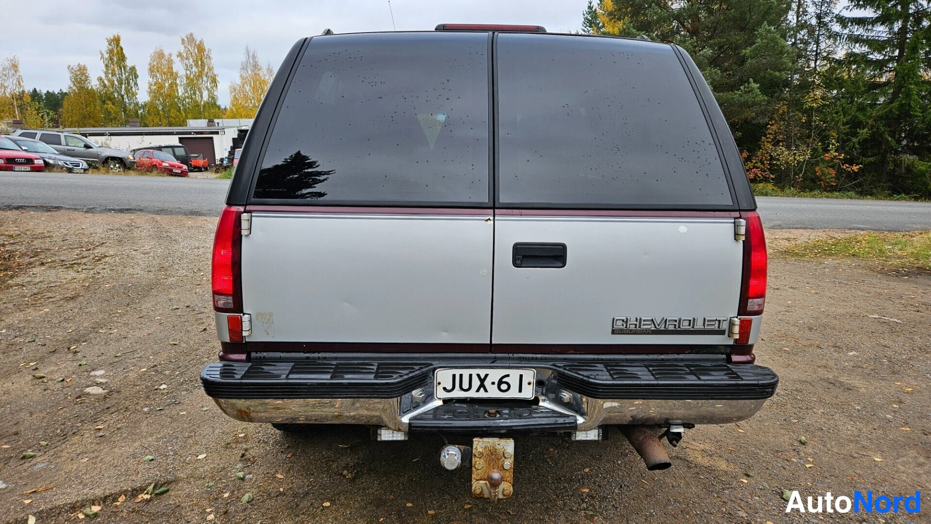 Punainen Chevrolet Suburban 1995, takaa, kuva 8