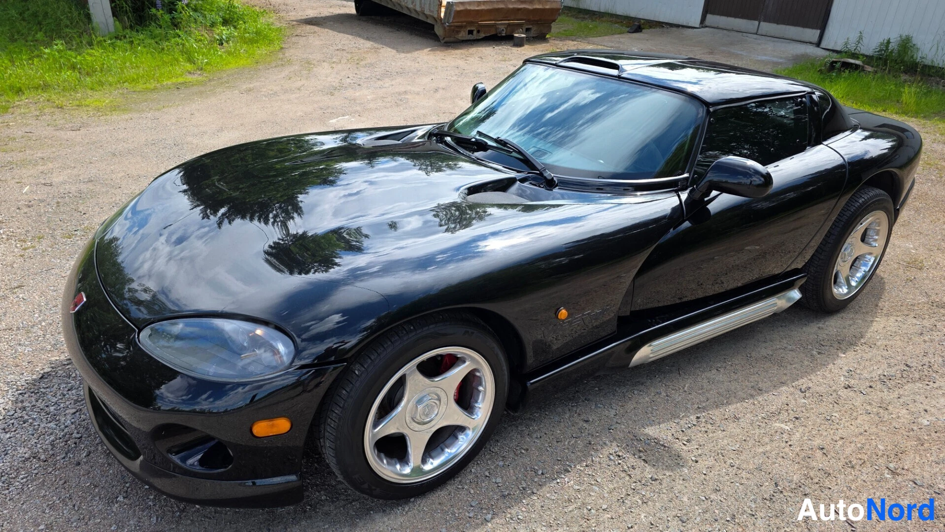 Musta Dodge Viper 1994, etuviisto, keula vasemmalle, kuva 3