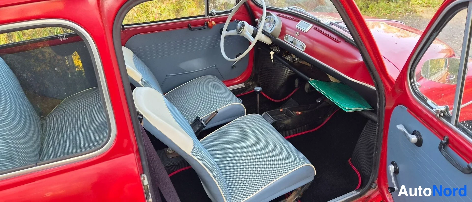 Punainen Fiat 600 1971, ohjaamo, kuva 18
