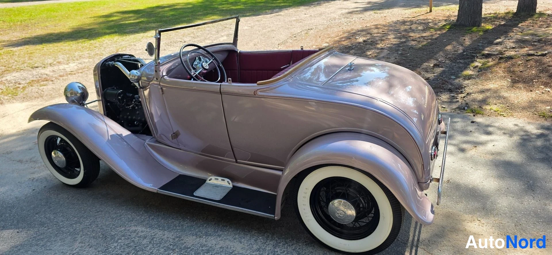 Beige Ford V8 1930, takaviisto, kuva 10