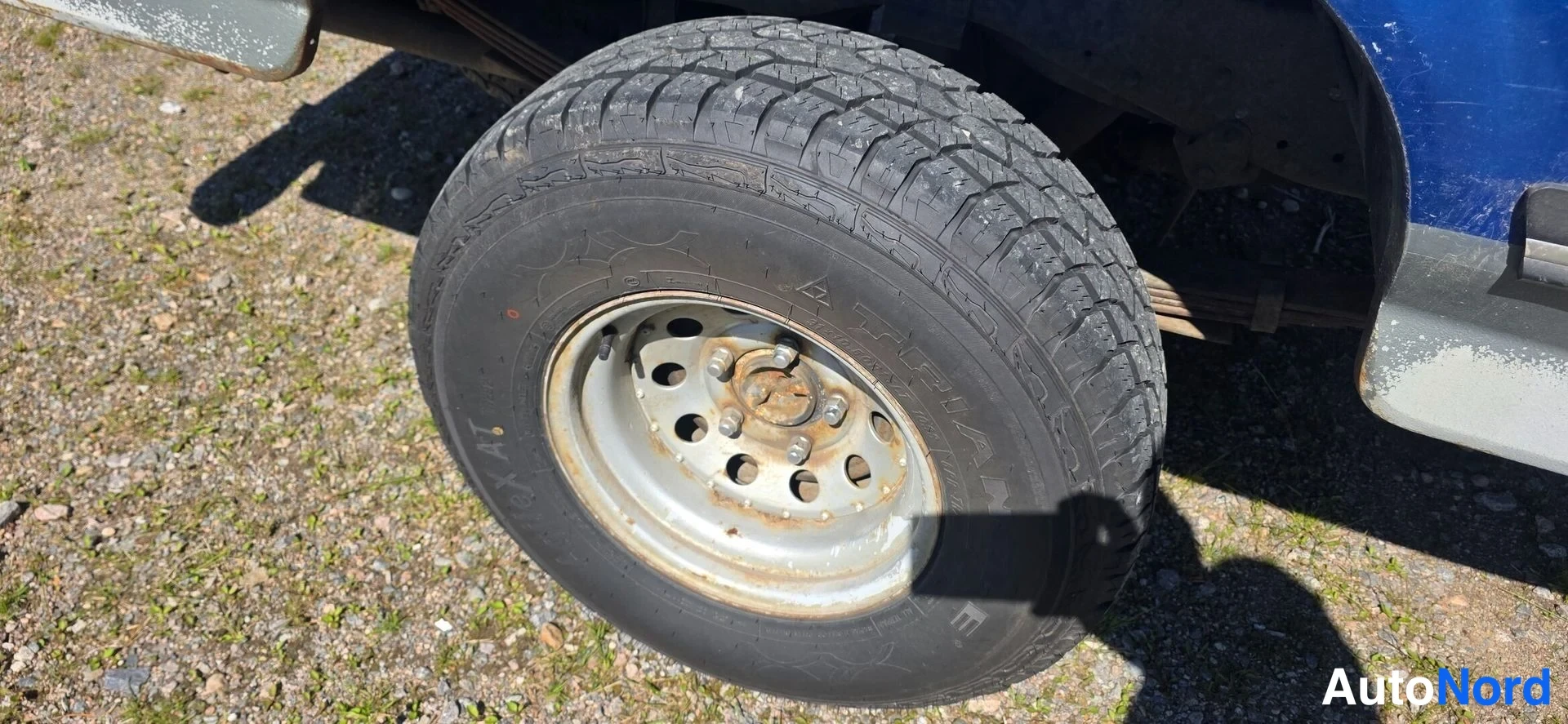 Sininen Ford F-150 1987, yksityiskohta, kuva 20
