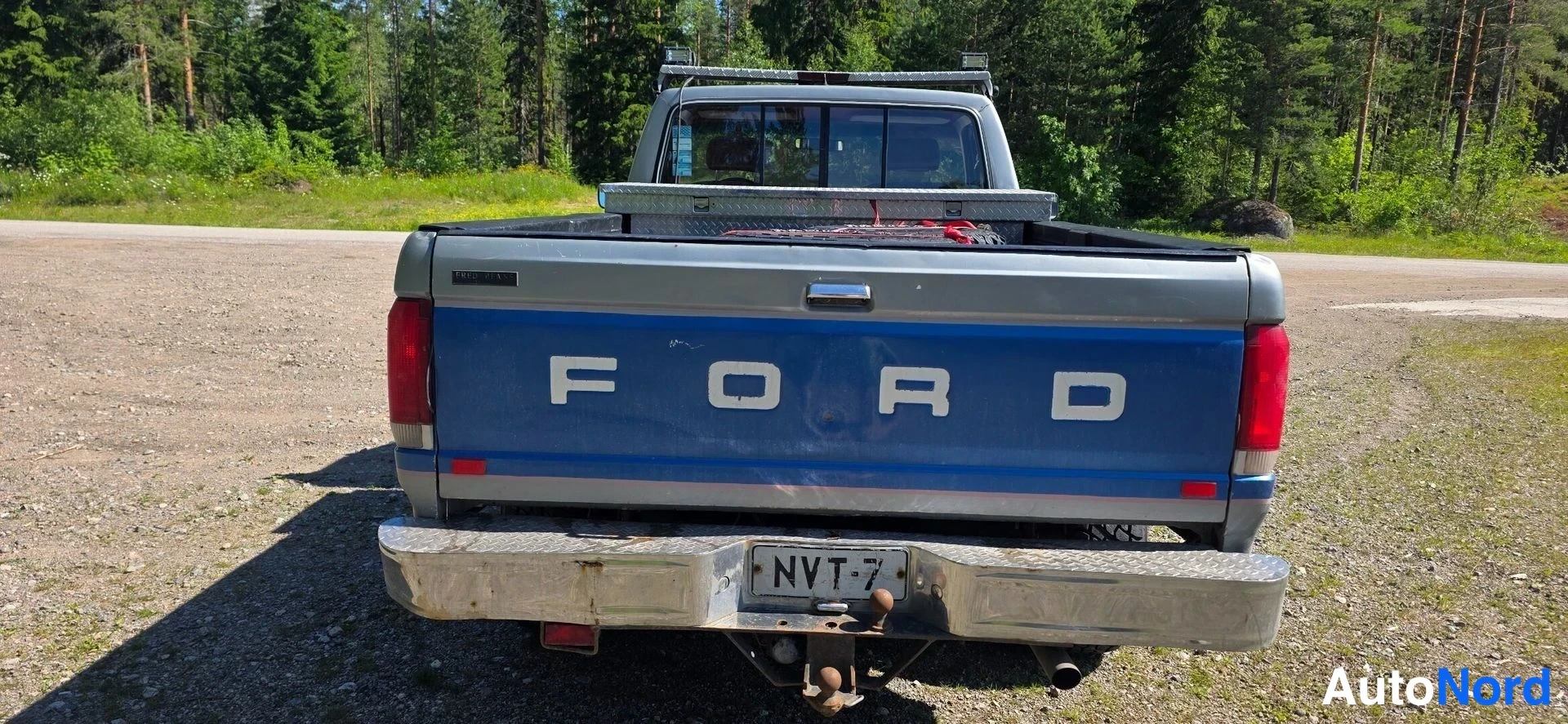 Sininen Ford F-150 1987, takaa, kuva 16