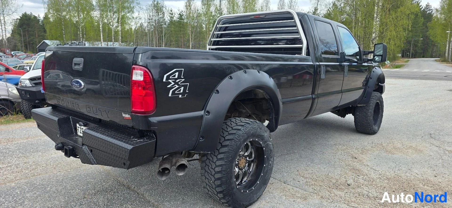 Musta Ford F-350 2011, takaviisto, kuva 8