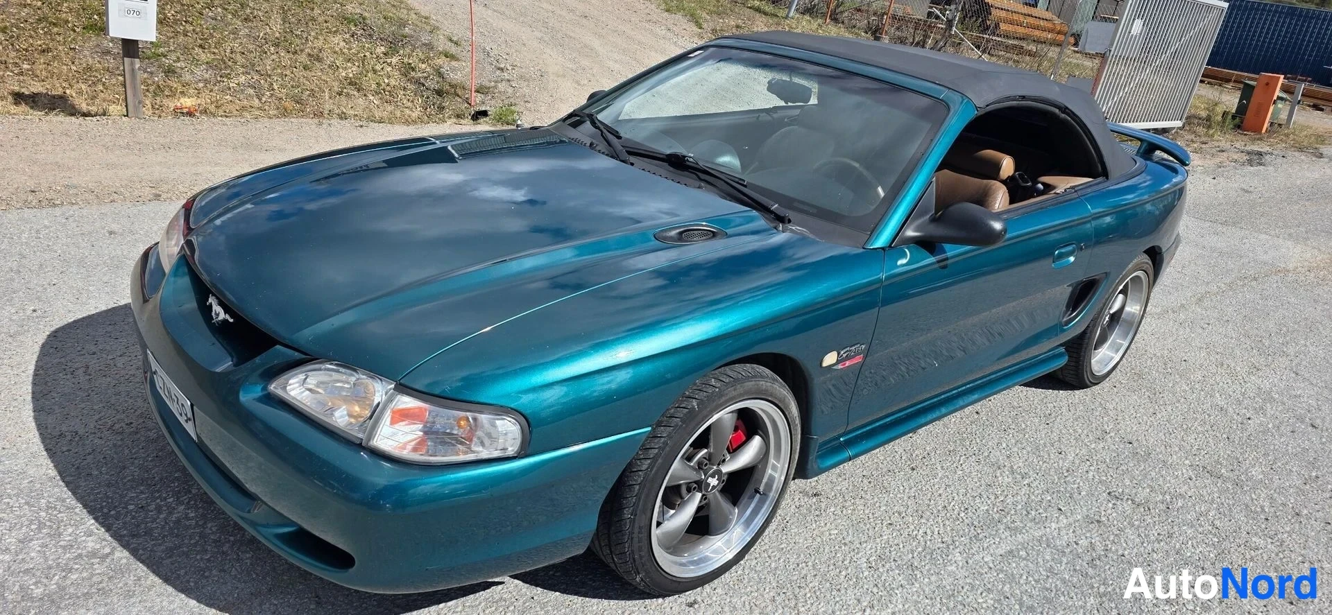Ford Mustang Ahdettu 1997
