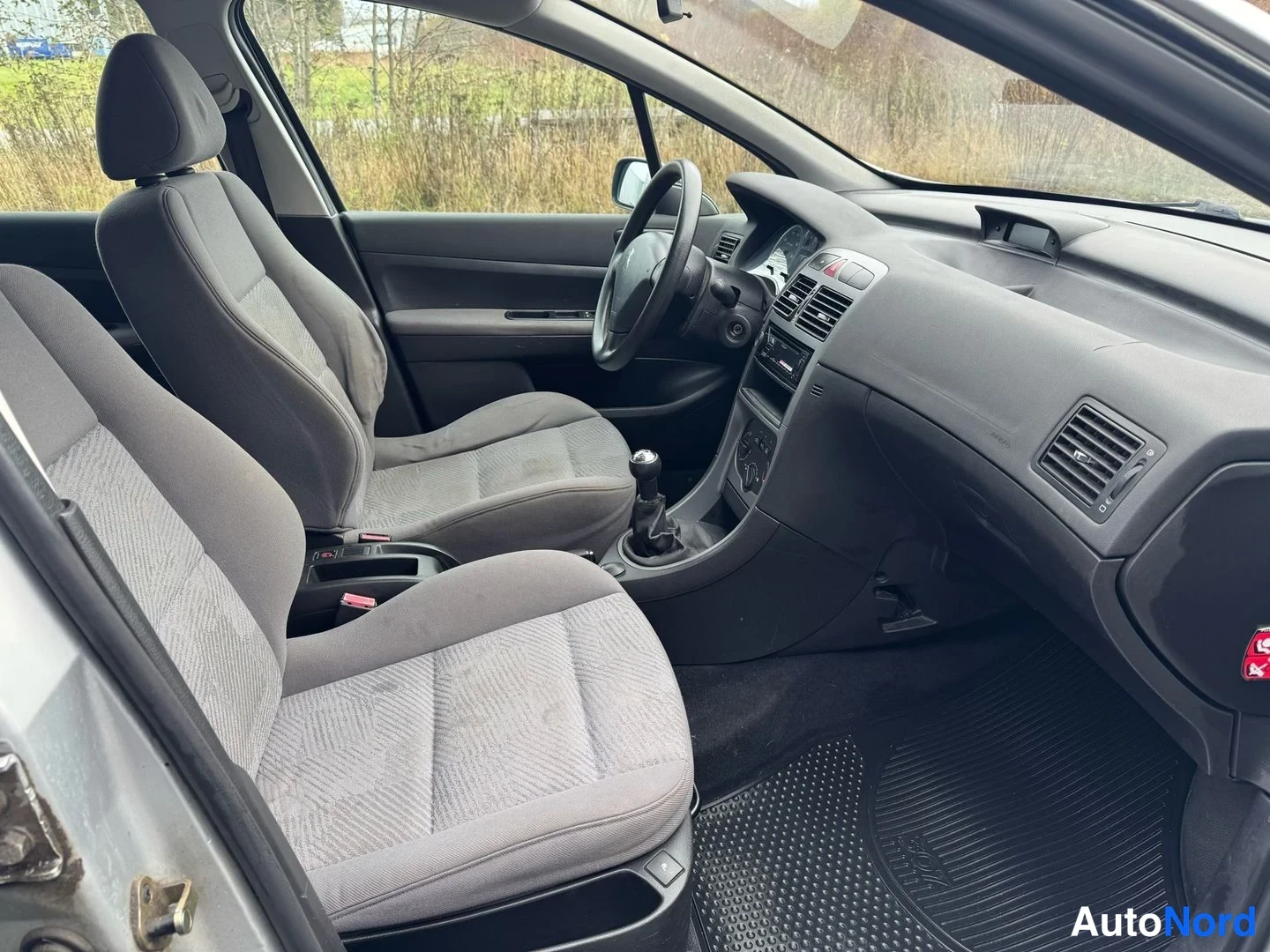 Harmaa Peugeot 307 2002, kuva 11